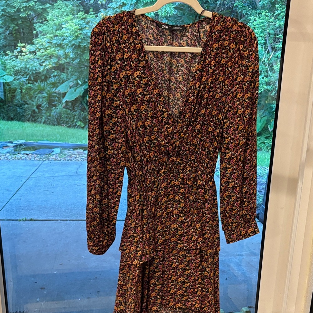 Zara Multicolor Floral Long Sleeve Dress